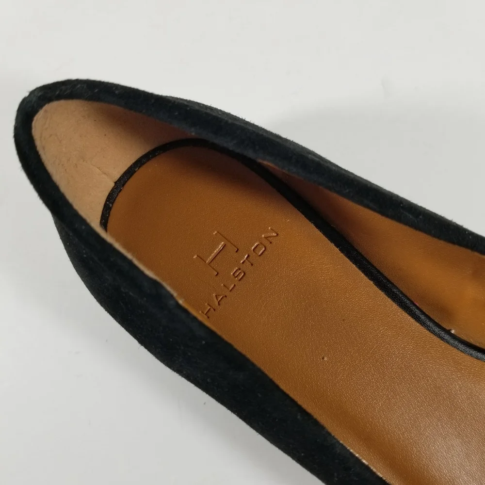 Halston Shoes Women's Size 5.5M Black Suede Leather Linda Flats
